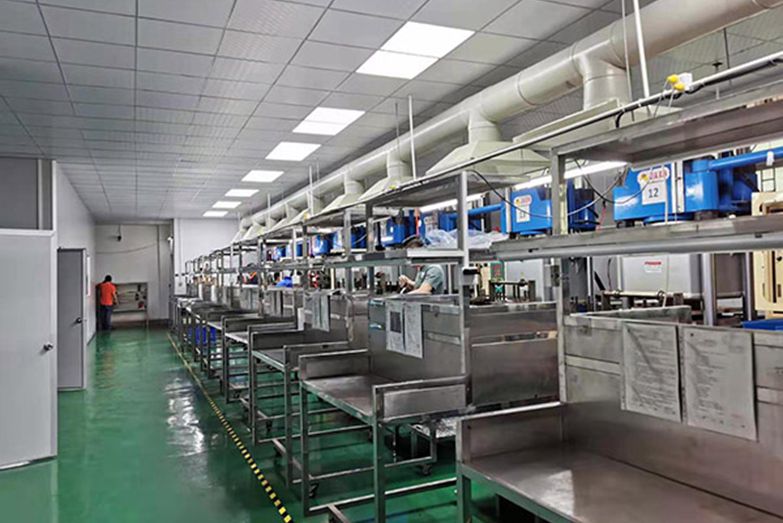 Silicone Compression Molding Workshop